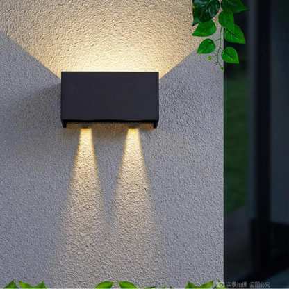 LumiGuard – Waterdichte LED Buitenlamp met Bewegingssensor